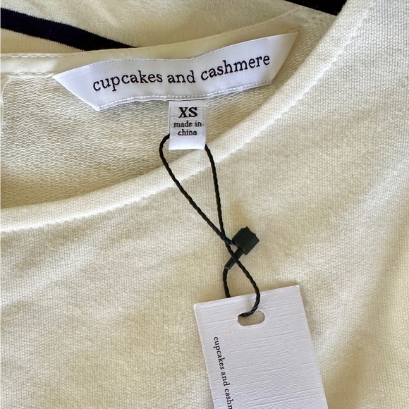 CUPCAKES AND CASHMERE, NWT, BALI, MINI DRESS IN IVORY WITH BLACK STRIPES.SIZE XS - Picture 7 of 9